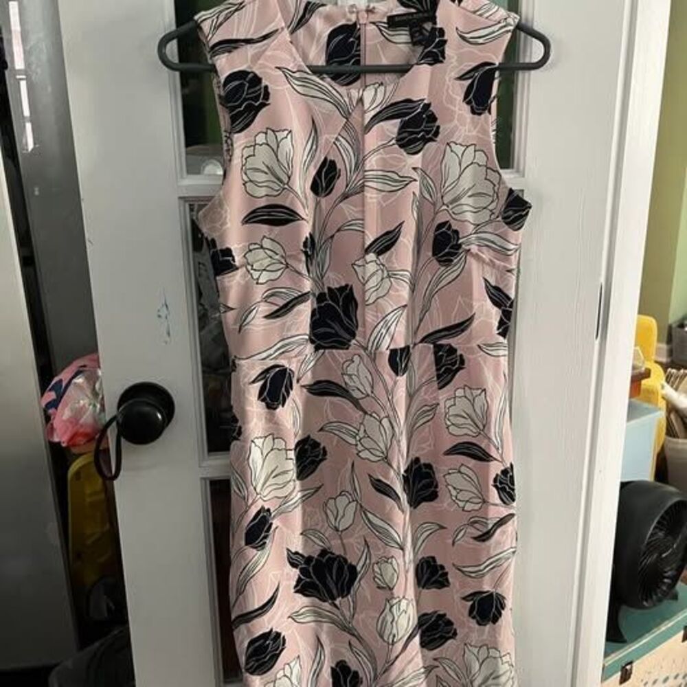 Banana Republic Petite 6P Sleeveless Floral Dress